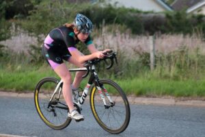 female cyclist time trial